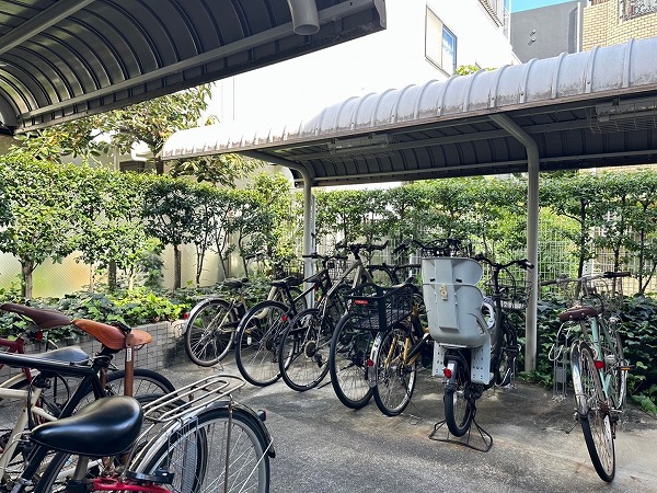 ワールドパレス学芸大学Ⅱ　駐輪場