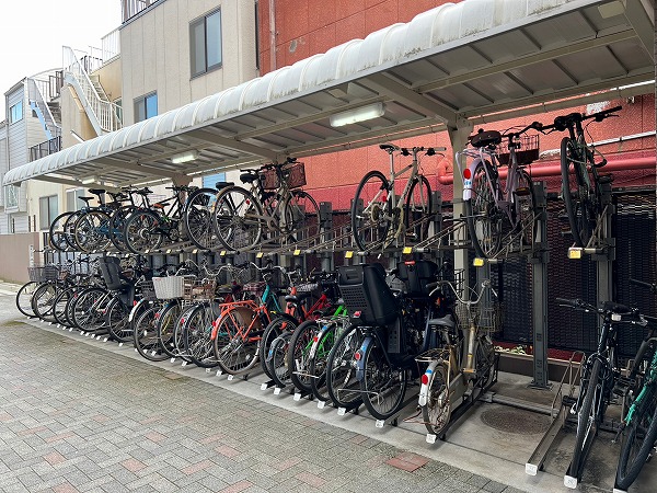 ディオレ西新宿　外観　共用部