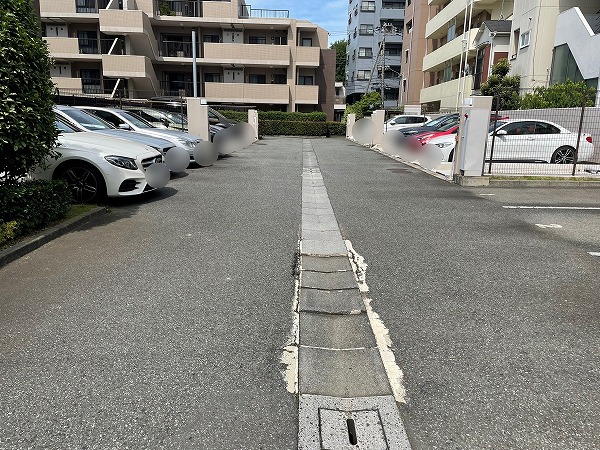 ヴェーゼント駒場公園　駐車場