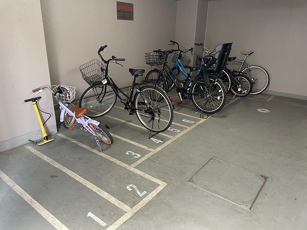 サンスタレ駒沢セカンドコート　駐輪場