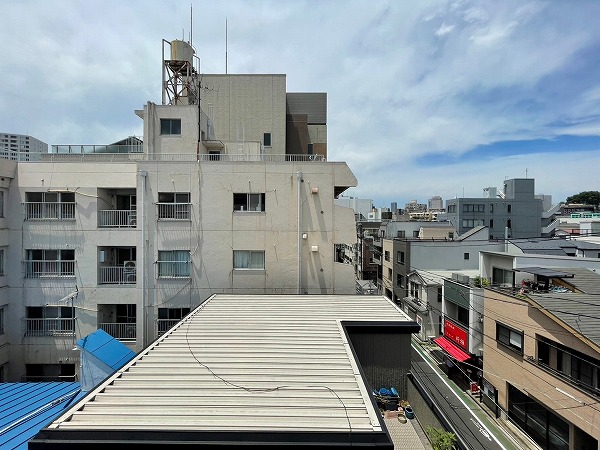 西景色　エヴェナール江戸川橋