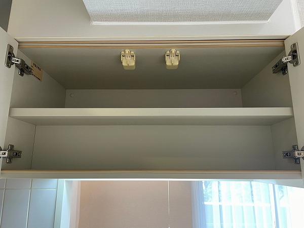サンスタレ駒沢セカンドコート　キッチン　吊戸棚