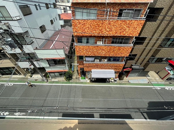 道路　エヴェナール江戸川橋