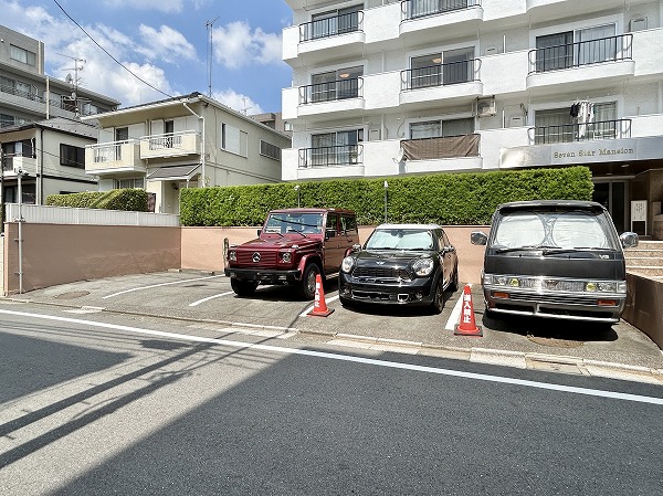 セブンスターマンション北沢　外観共用部