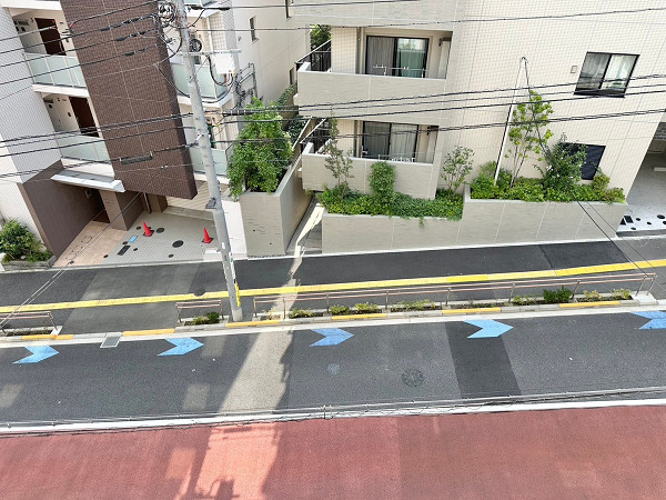 プレノ小石川　道路