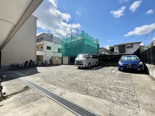 ハイライフ瀬田　隣接駐車場