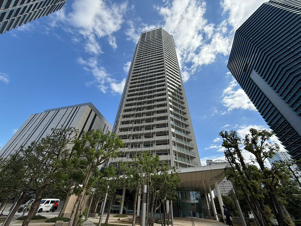 コスモポリス品川　共用部　宅配ボックス　駐車場　駐輪場